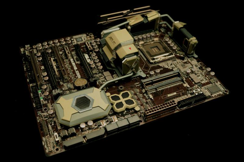 Illustration for article titled Asus Marine Cool Motherboard Fights Heat with Ceramic Plates